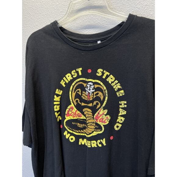 COBRA KAI Strike First Hard No Mercy T-Shirt Ripple Junction Mens Size 2X - Picture 3 of 5
